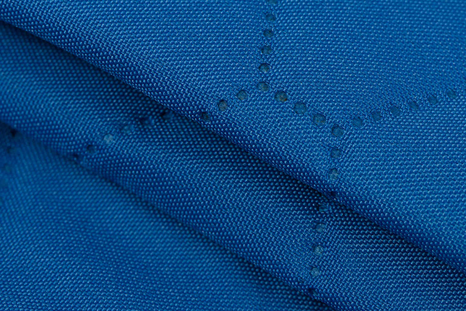 300D108T-Pu TR ad Everriculum Tentorium